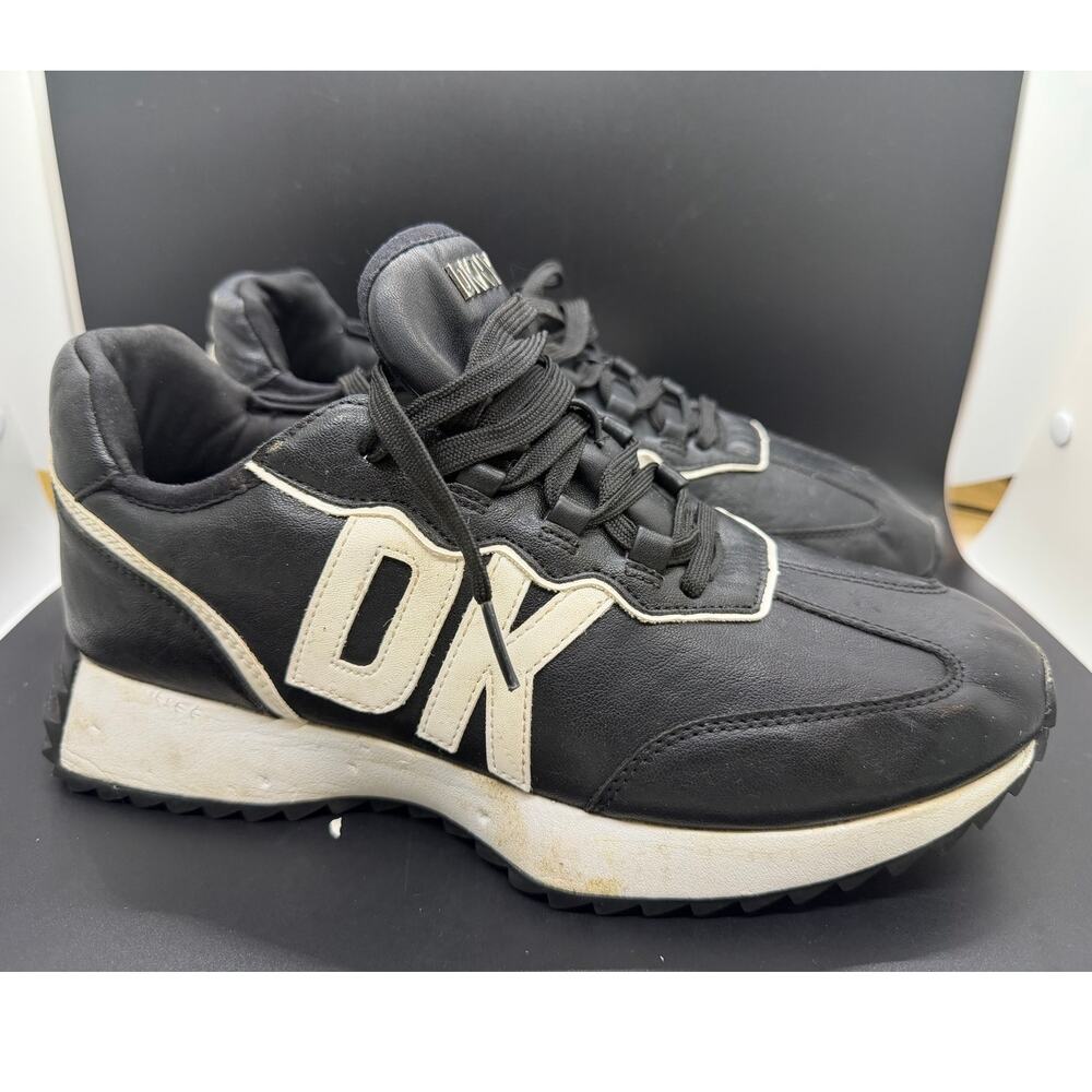 DKNY Women's Needra sneakers Black/White Size 10M